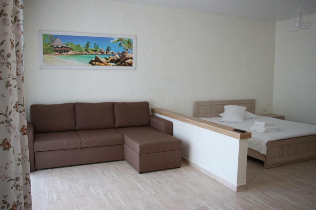 Hotel Lido Lazurne Bagian luar foto