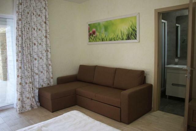 Hotel Lido Lazurne Bagian luar foto