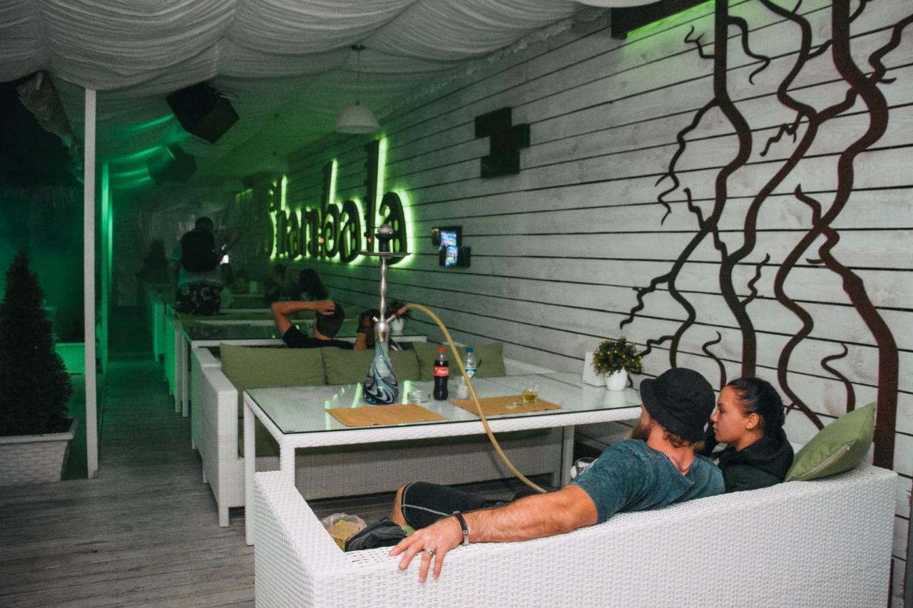 Hotel Lido Lazurne Bagian luar foto